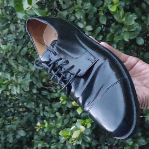 Cole Haan/Vibram® Men’s Caldwell Derby Black Leather Cap Toe Lace Up Oxford - Picture 3 of 17